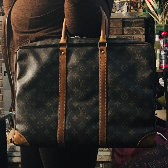 Authentic Louis Vuitton Monogram Porte-Documents Voyage - Picture 8 of 16